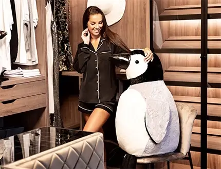Pinguini de pluș mari
